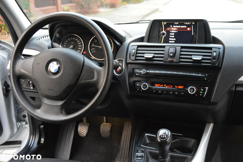 BMW Seria 1 116i Sport Line - 16