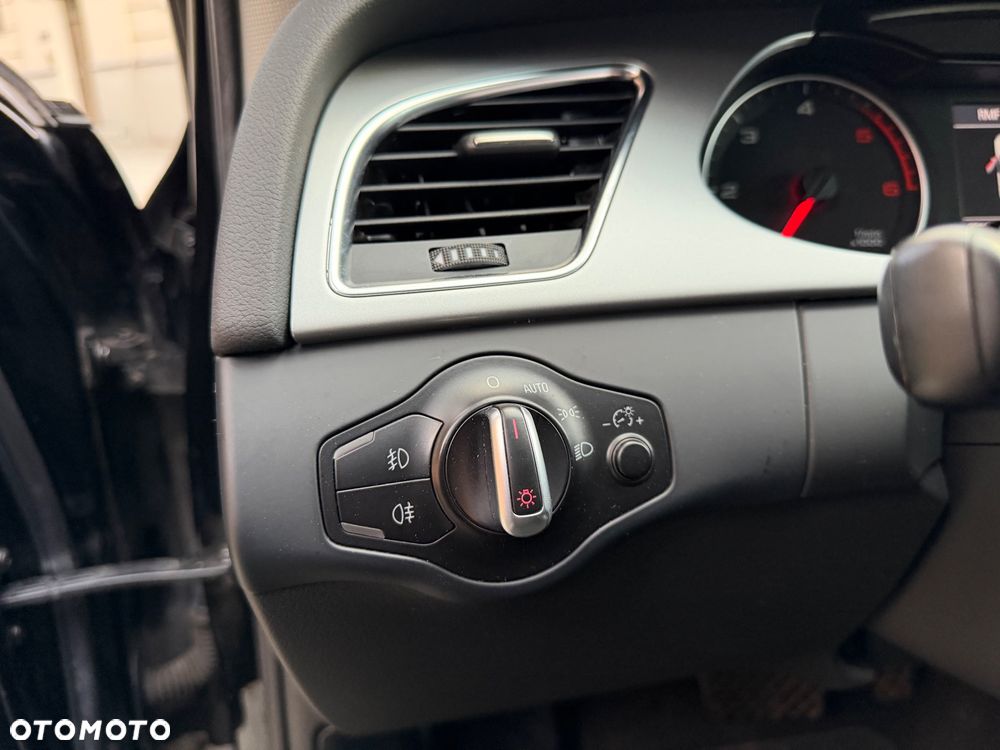 Audi A4 Avant 2.0 TDI DPF multitronic Ambition - 38
