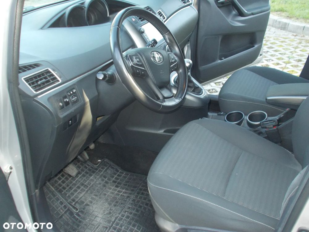 Toyota Verso 1.6 D-4D 7-Sitzer Start/Stop Executive - 9