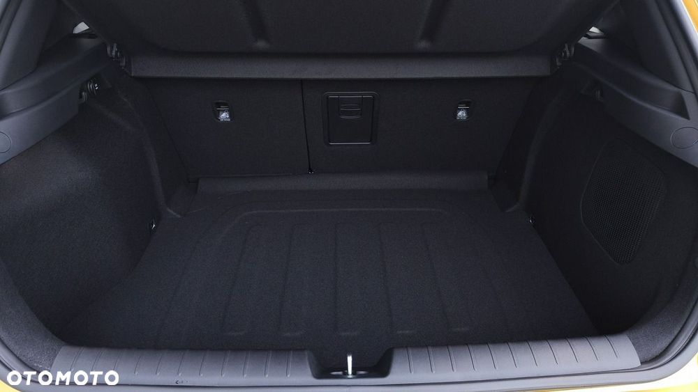 Kia K4 1.6 T-GDI 180 DCT GT-Line - 28