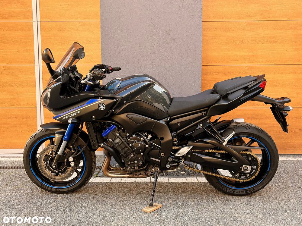 Yamaha FZ8 - 5