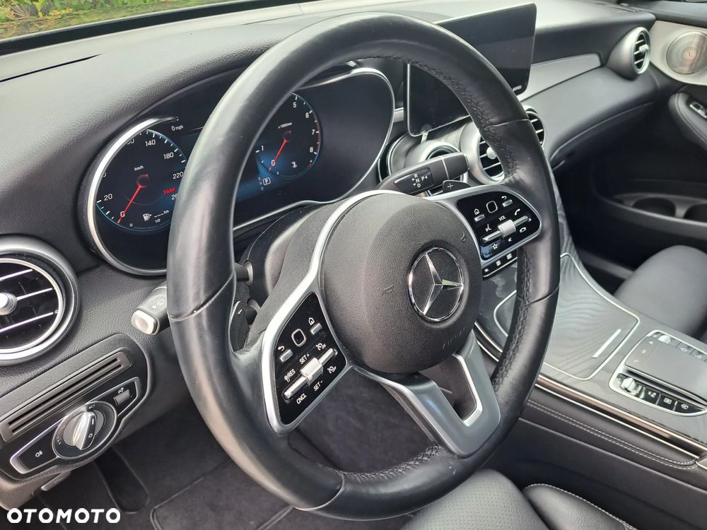 Mercedes-Benz GLC - 20
