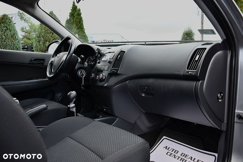 Hyundai i30 1.4 Comfort - 6