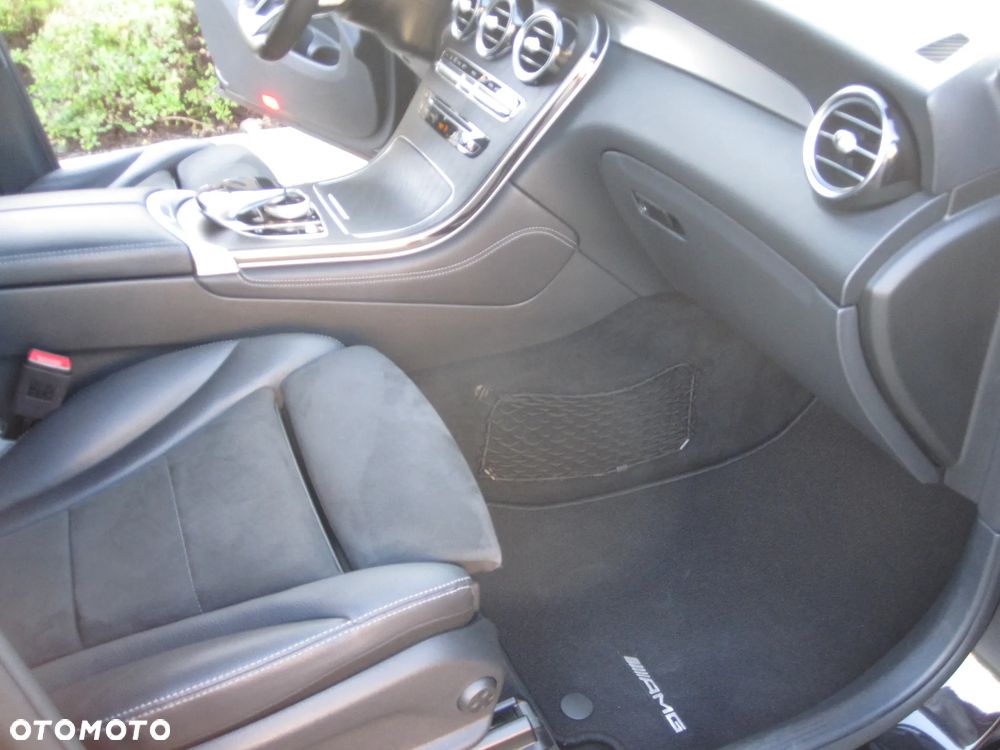 Mercedes-Benz GLC 250 4-Matic - 19