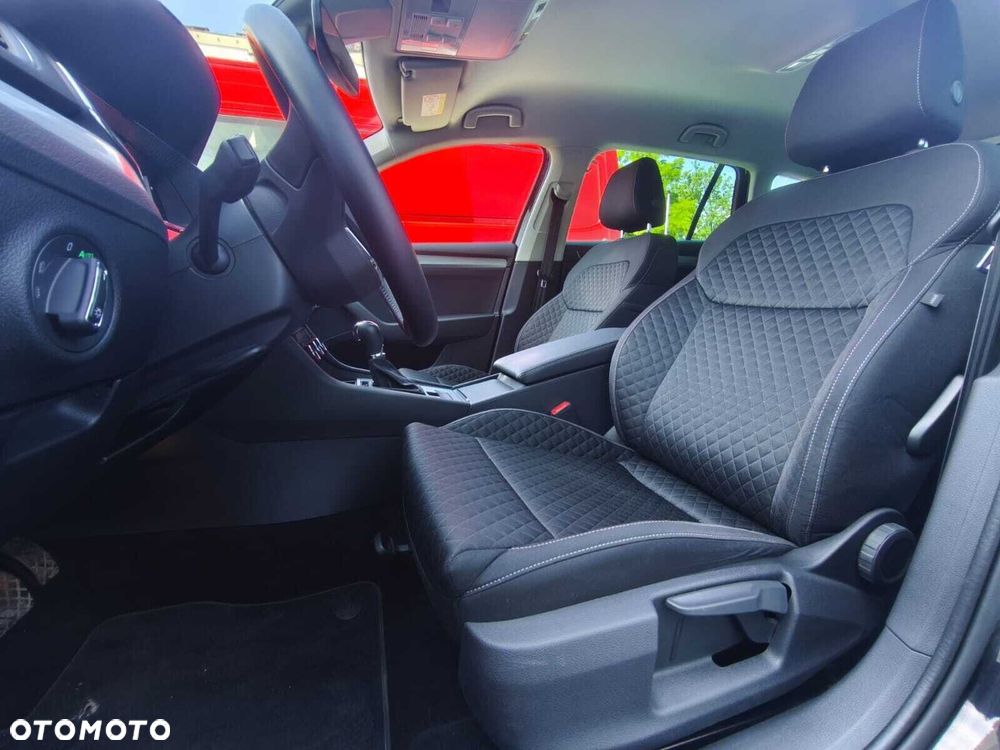Skoda Superb 1.5 TSI Ambition DSG - 9
