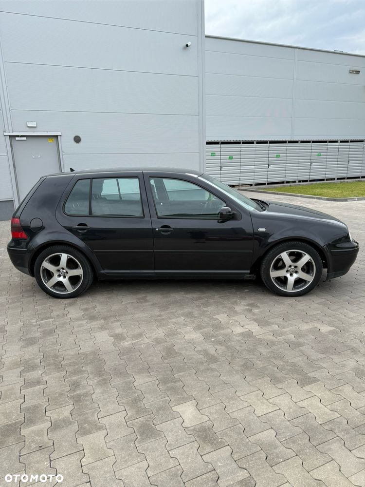 Volkswagen Golf 1.9 TDI Highline - 5