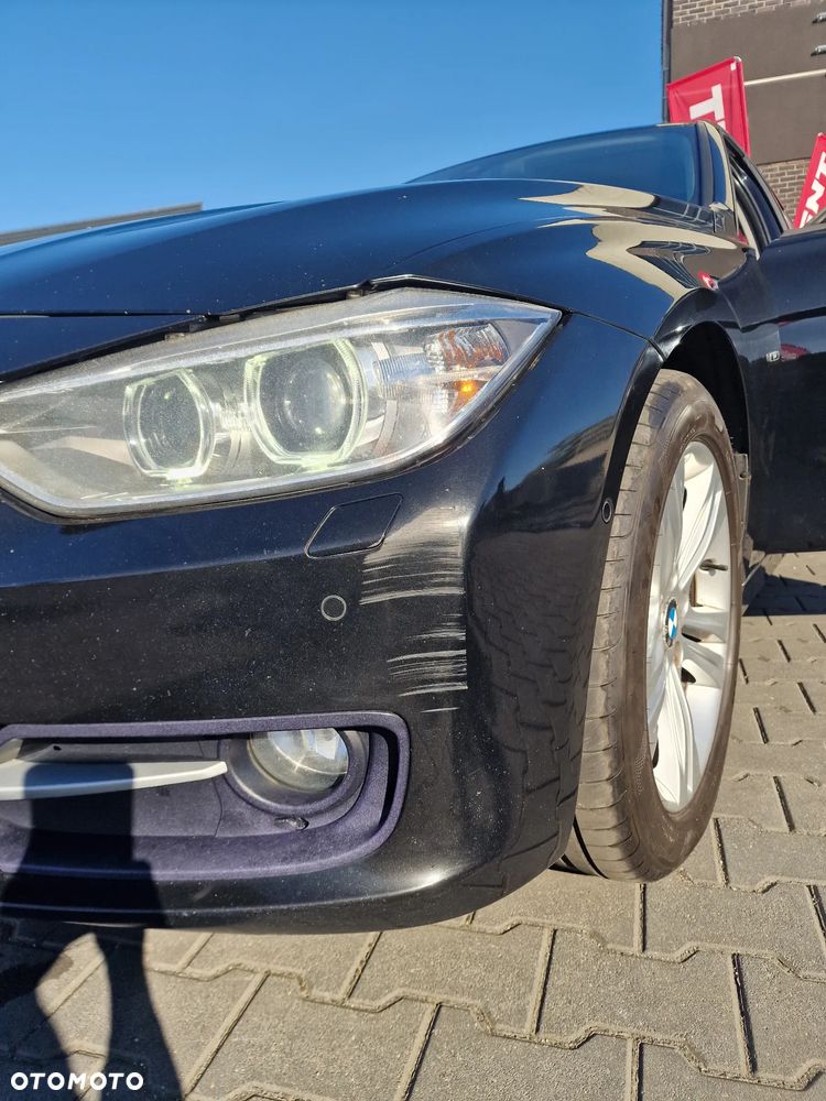 BMW Seria 3 320d Sport-Aut Sport Line - 15