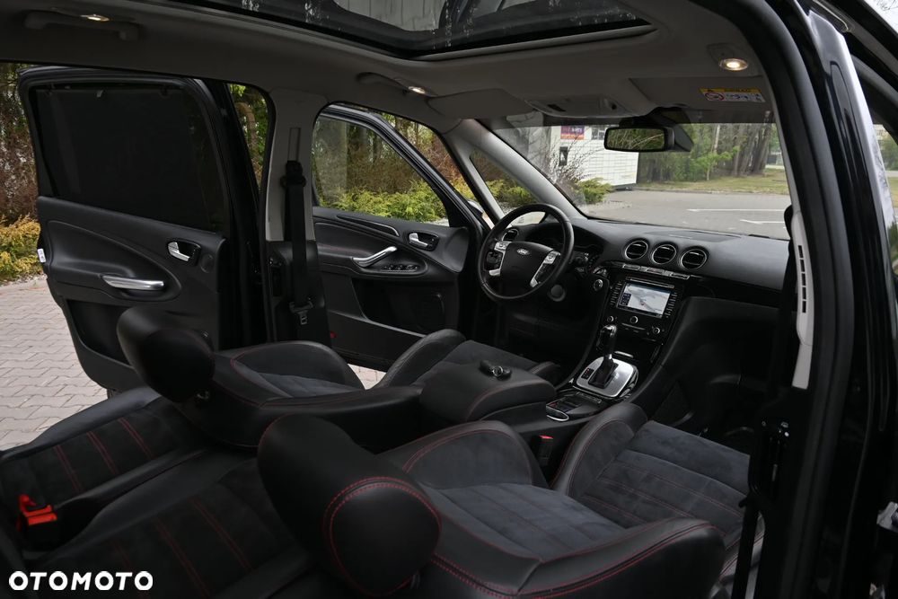Ford S-Max 2.0 EcoBoost ST-Line - 24