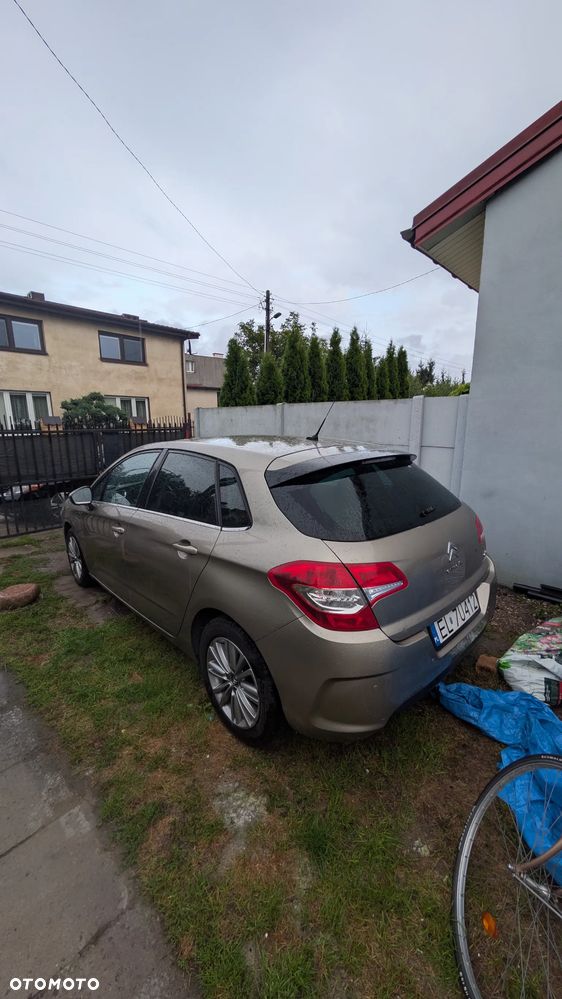 Citroën C4 1.6 VTi Selection - 4