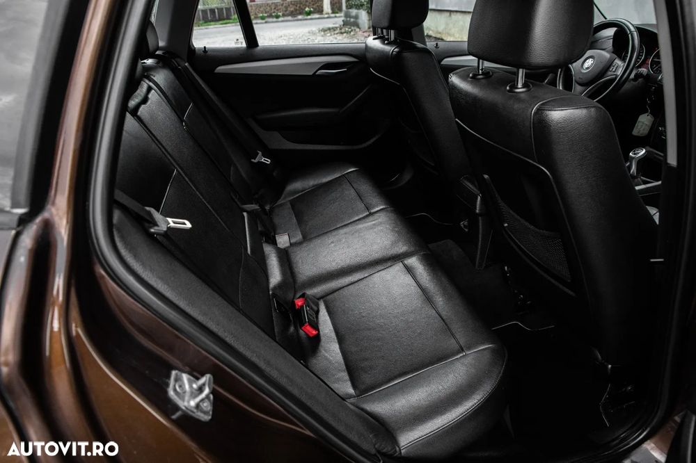 BMW X1 - 10