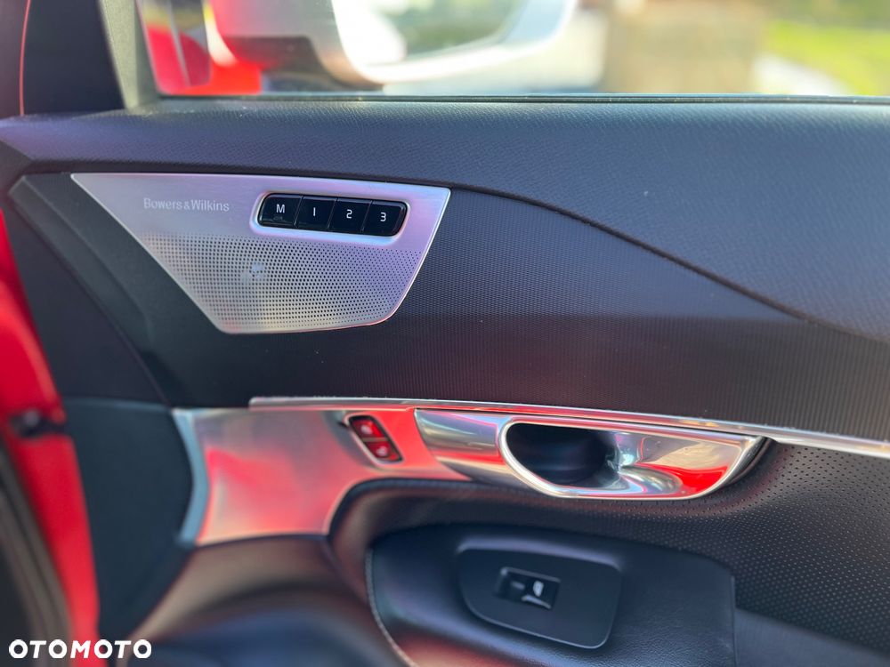 Volvo XC 90 T6 AWD R-Design - 13