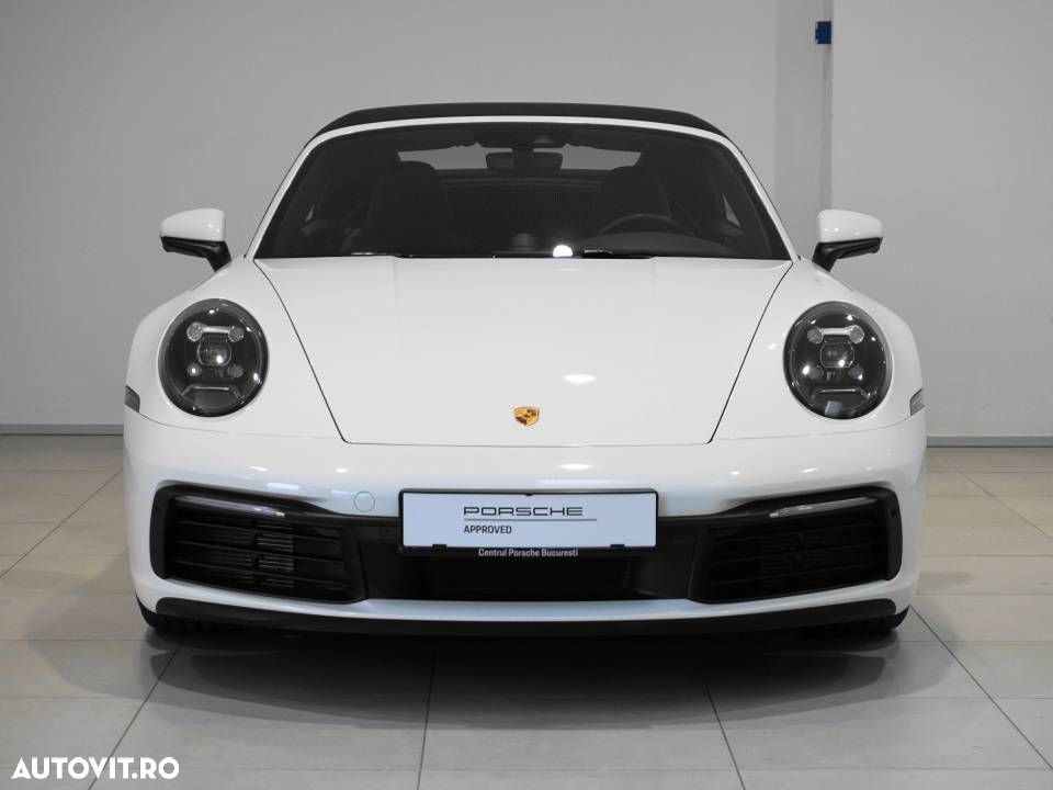 Porsche 911 Carrera Cabriolet PDK - 6
