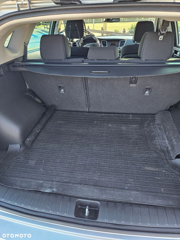 Hyundai Tucson 1.6 GDI BlueDrive Comfort 2WD - 13