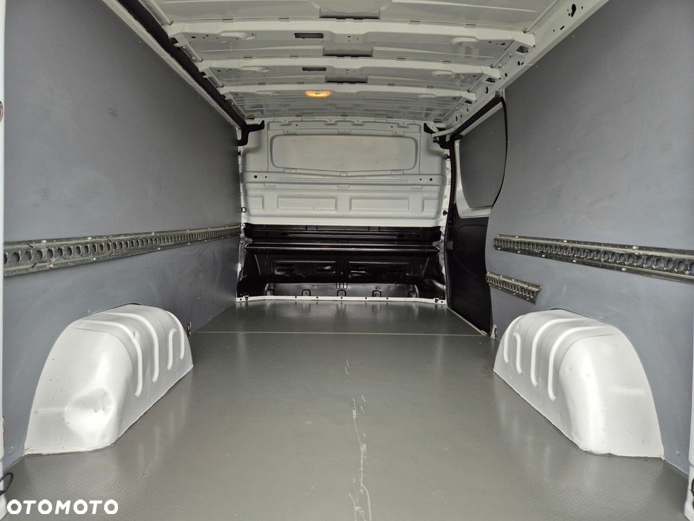 Renault Trafic Long *39999zł NETTO* 1.6dCi/125KM - 11