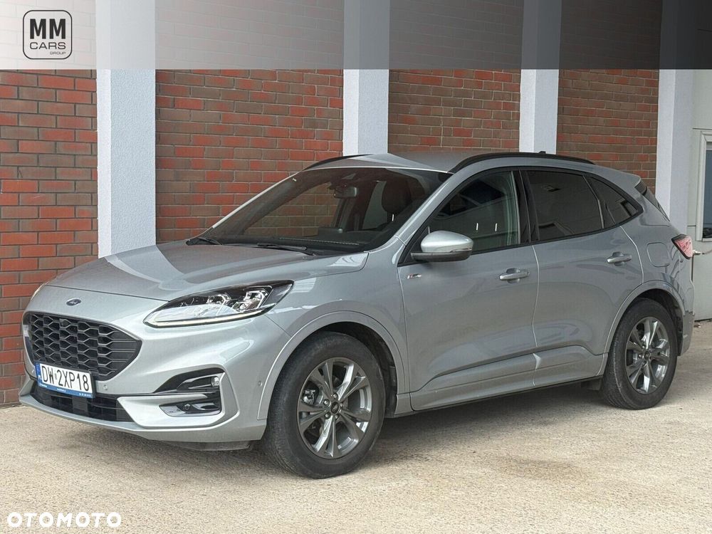 Ford Kuga - 1
