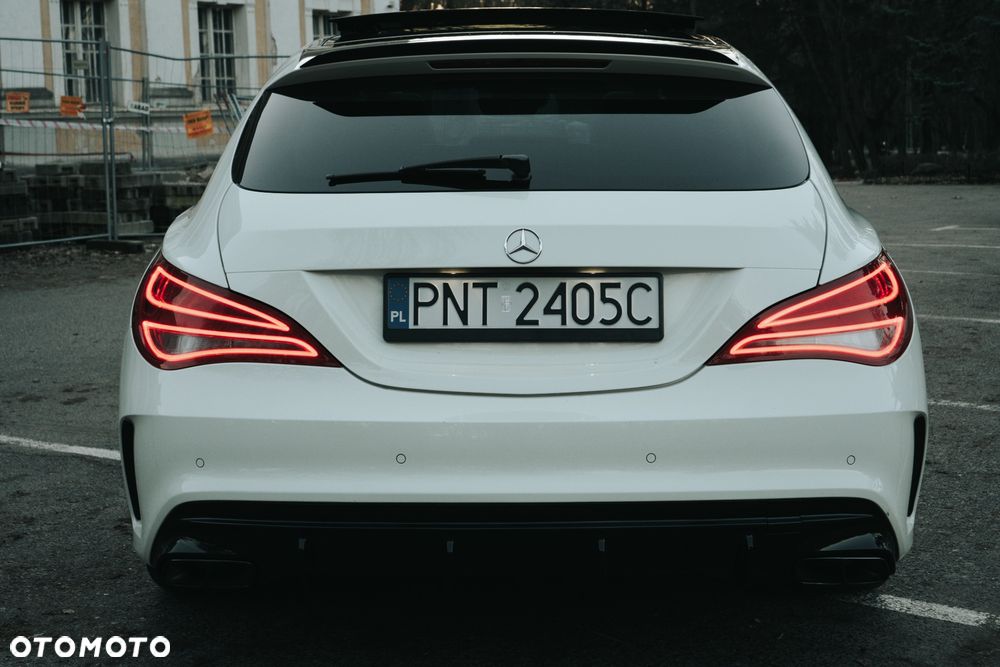 Mercedes-Benz CLA 200 7G-DCT AMG Line - 9