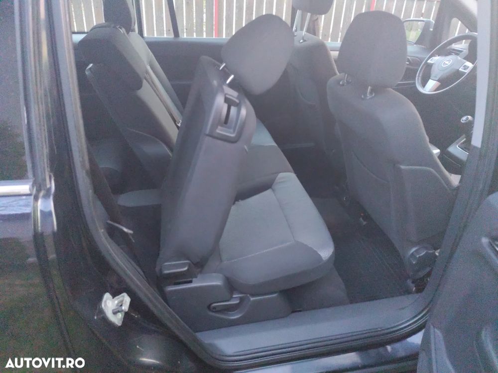 Opel Zafira 1.7 CDTI Cosmo - 9