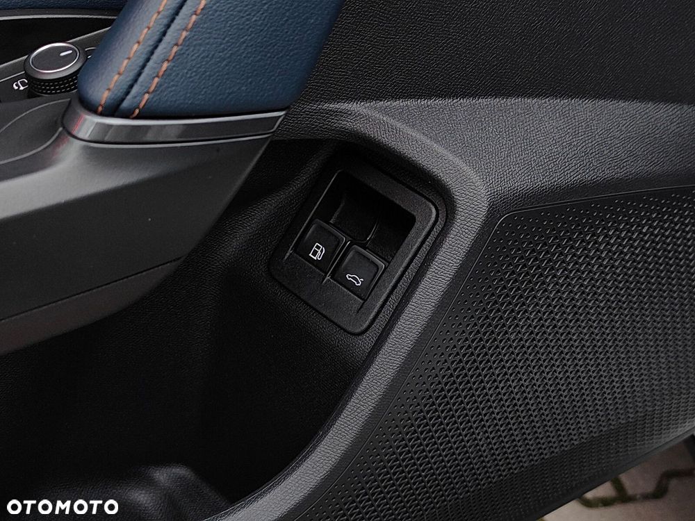 Cupra Formentor 1.4 e-Hybrid VZ DSG - 19