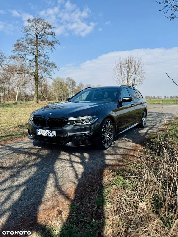 BMW Seria 5 520d M Sport - 1