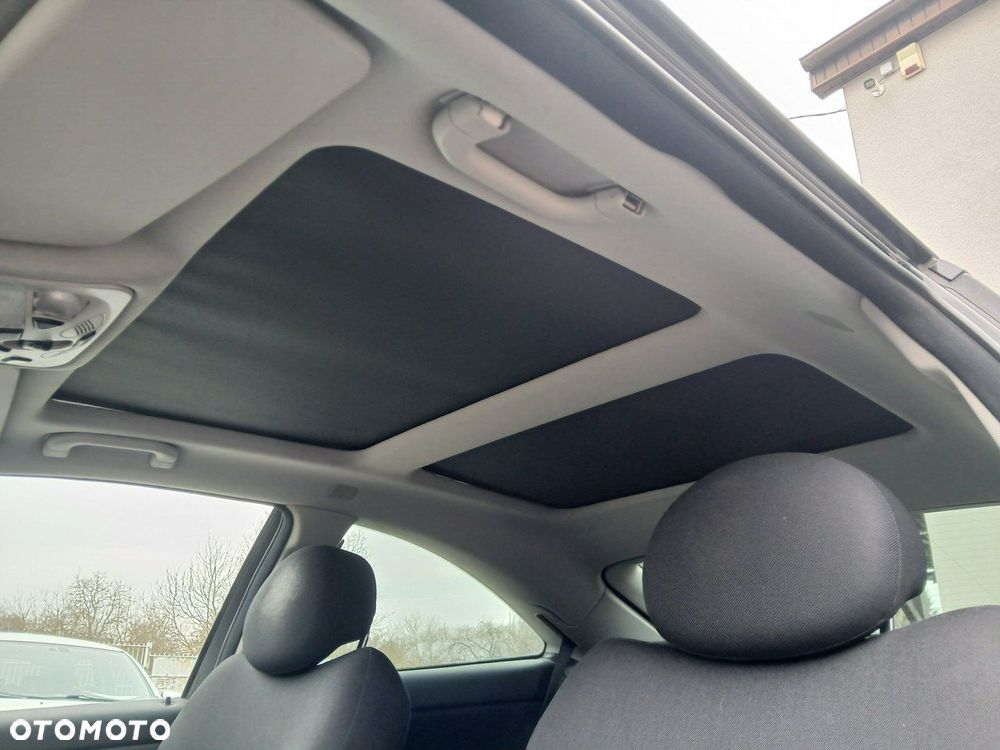 Mercedes-Benz Klasa C 200 Kompressor - 22