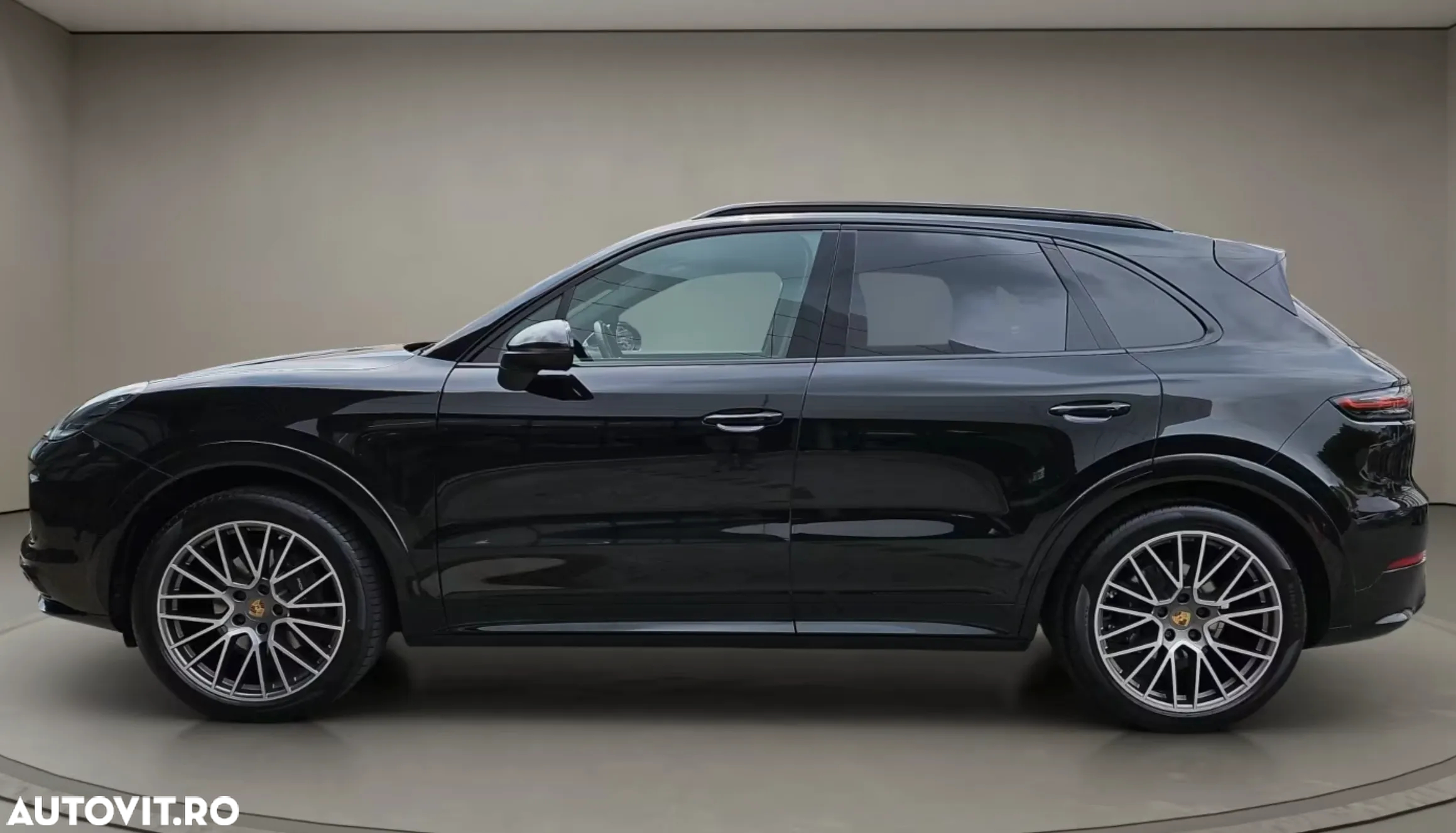 Porsche Cayenne Standard - 3