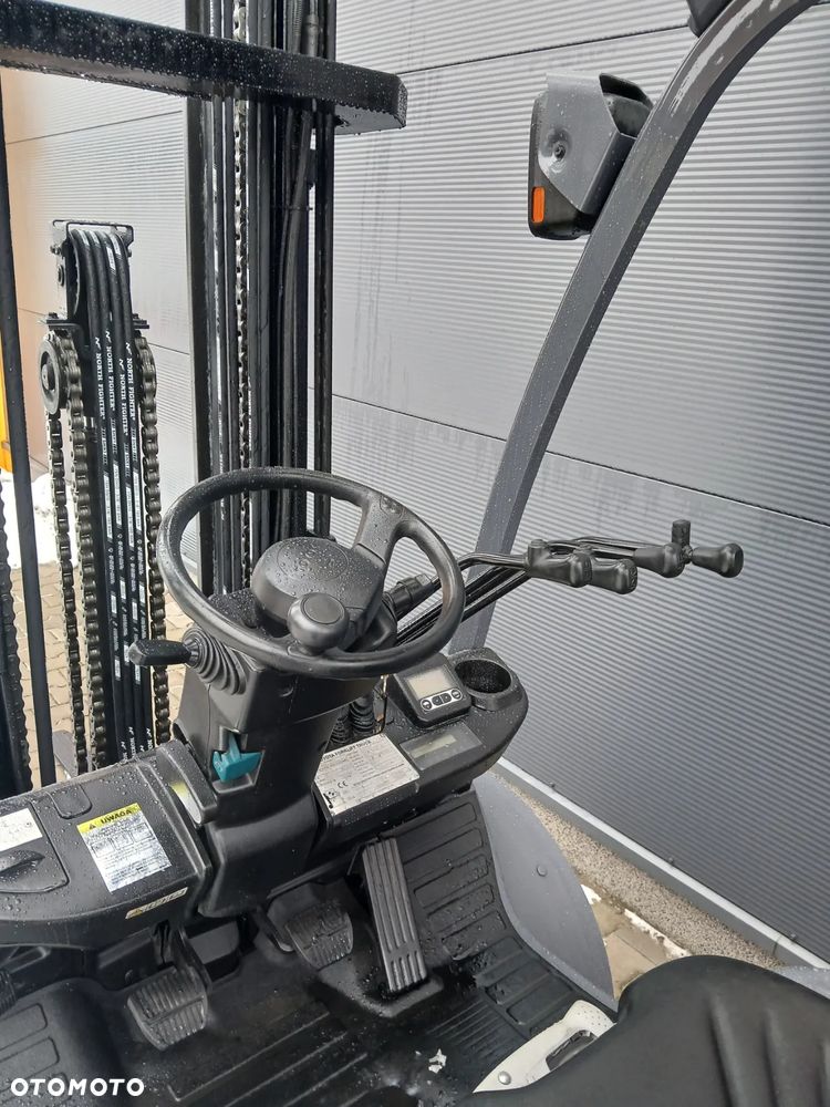 Toyota 02-8FGF30 - 7