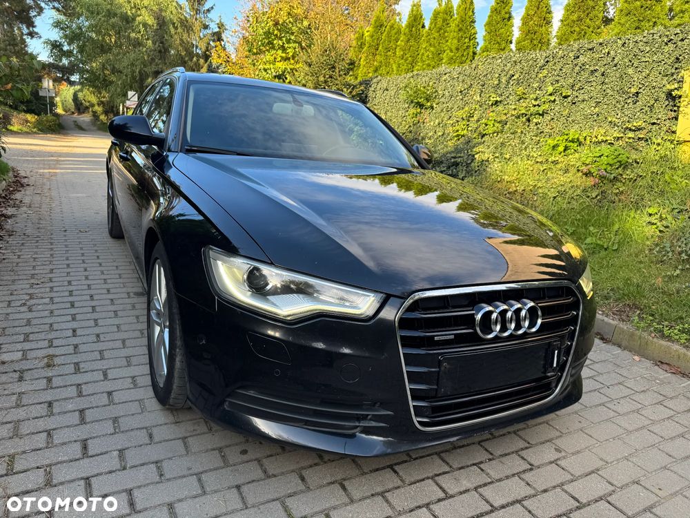 Audi A6 Avant - 1
