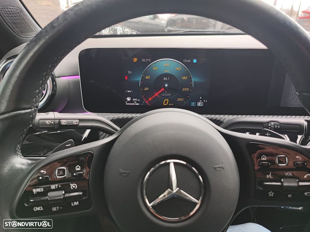 Mercedes-Benz A 180 d Style Plus Aut. - 10