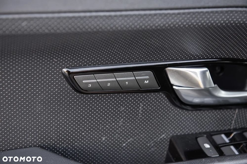 Land Rover Range Rover Evoque Si4 Black-Edition - 16