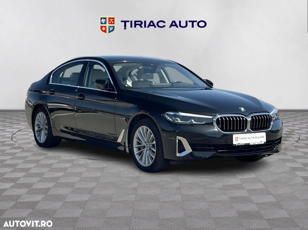 BMW Seria 5 530e Aut. Luxury Line - 10