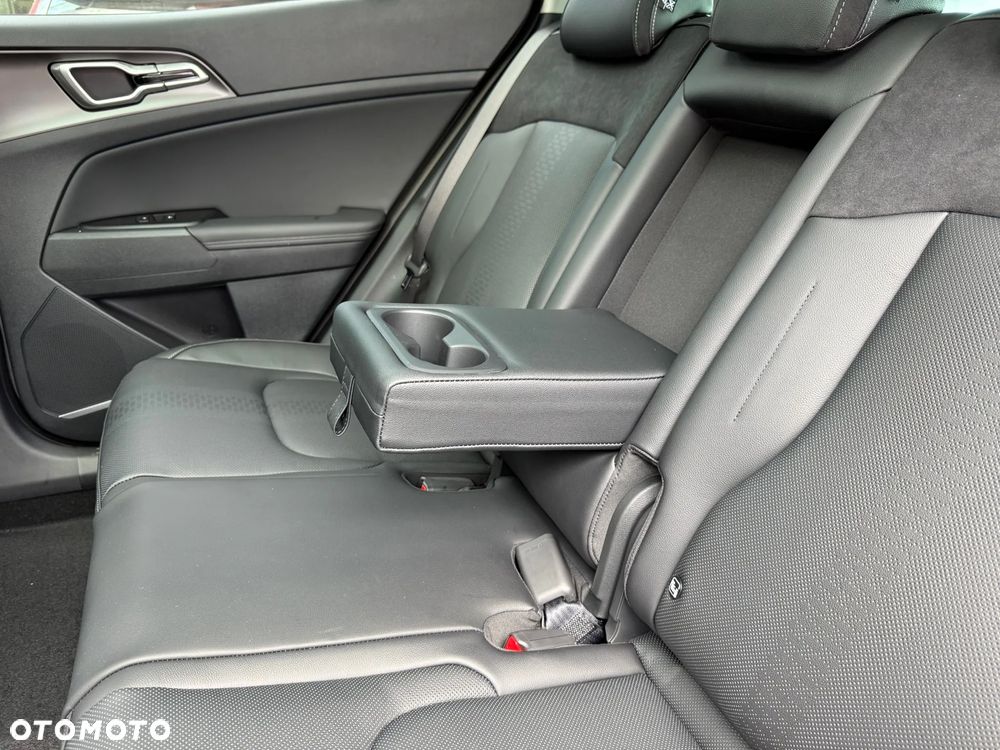 Kia Sportage 1.6 T-GDI Business Line 2WD DCT - 23