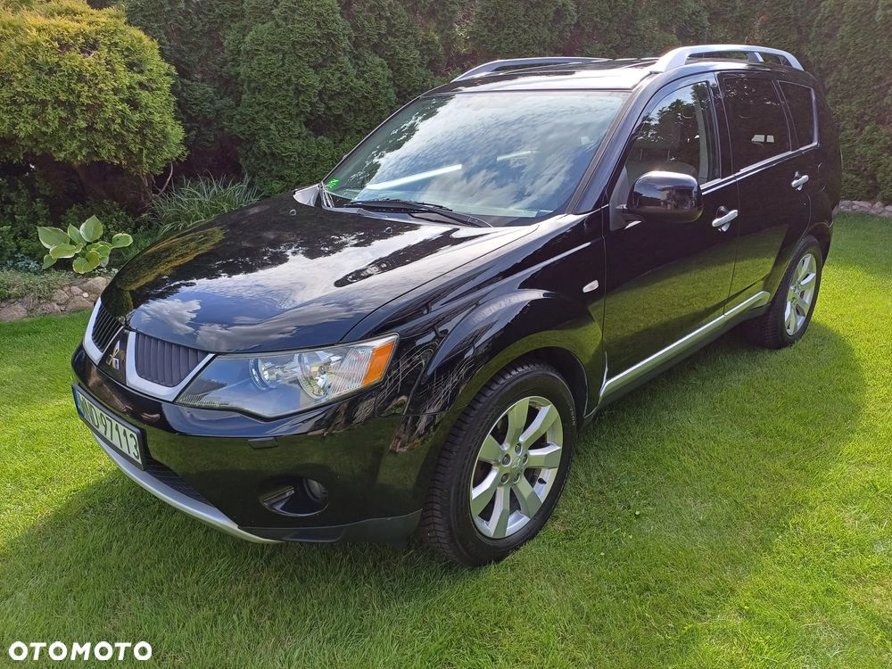Mitsubishi Outlander 2.0 DID Intense + - 3