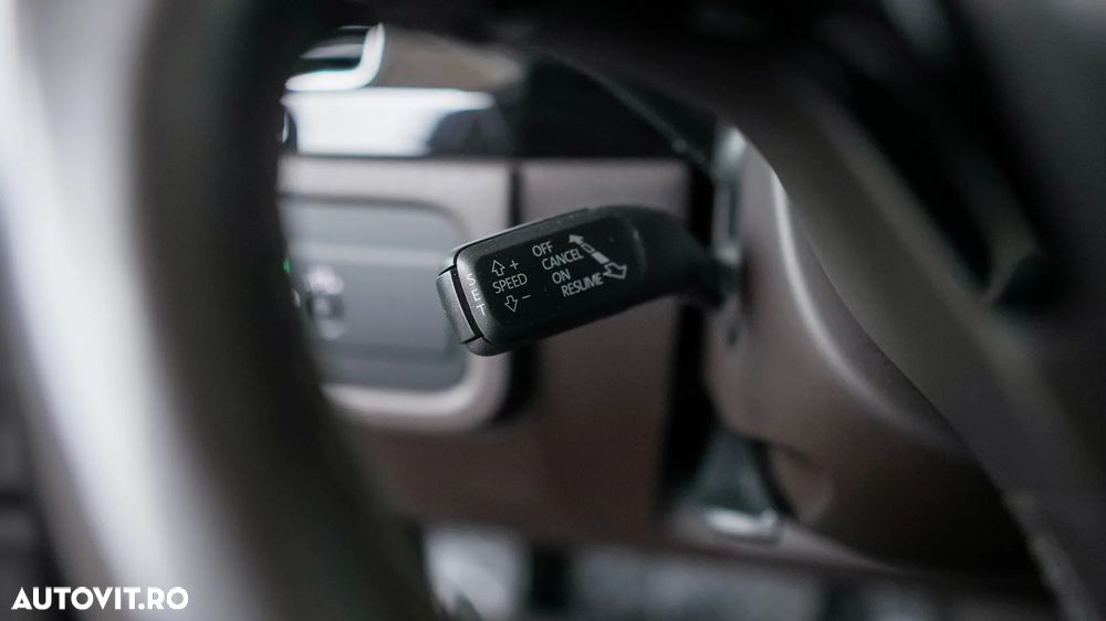 Volkswagen Touareg 3.0 V6 TDI BMT - 24