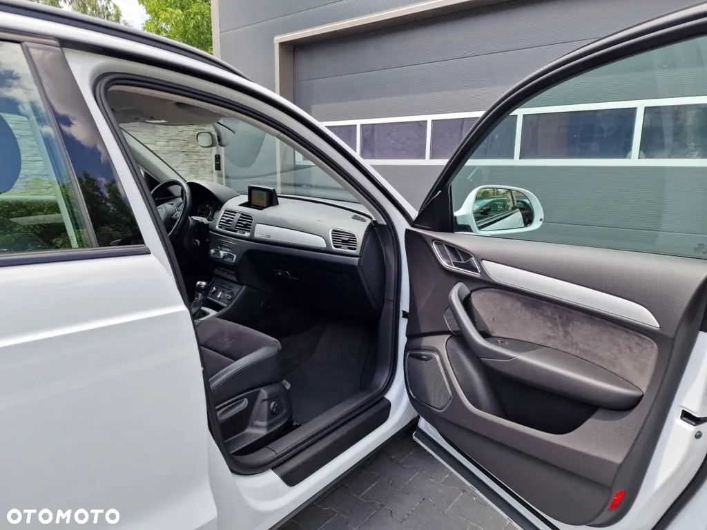 Audi Q3 2.0 TDI Quattro Sport S tronic - 28