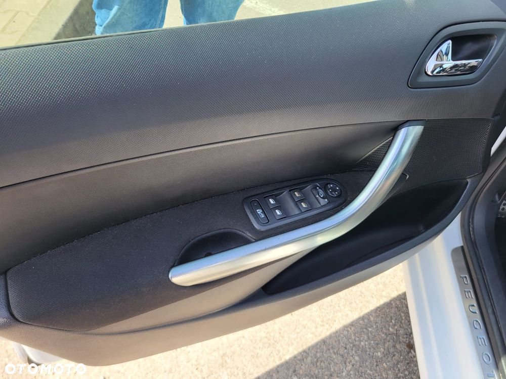 Peugeot 308 - 12
