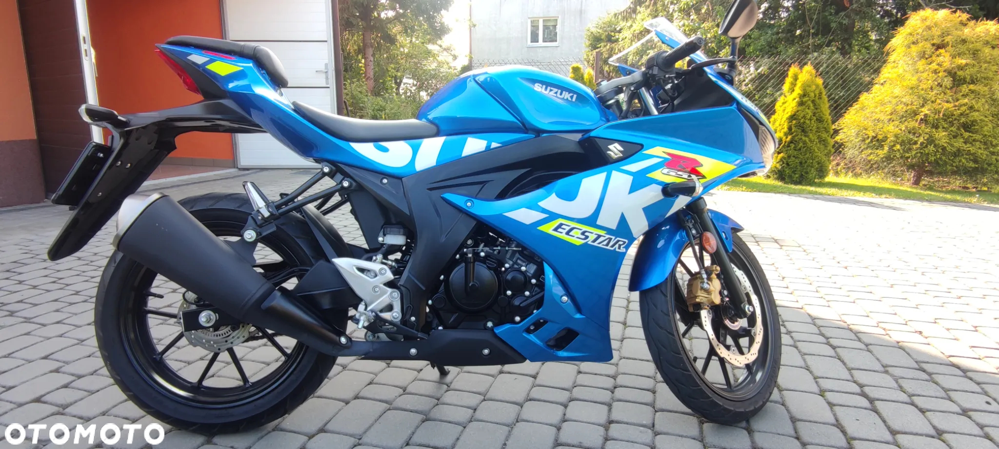 Suzuki GSX-R - 4
