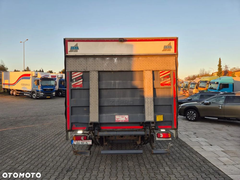 Volvo FL 240 4X2 / 18 EP / CHŁODNIA / SKAB / MITSUBISHI / 2 KOMORY / MOŻLIWOŚĆ USUNIĘCIA ŚCIANEK / 1 WŁ / NIE PICOWANY / OKAZJA! / MODEL 2017 / EURO 6 - 9