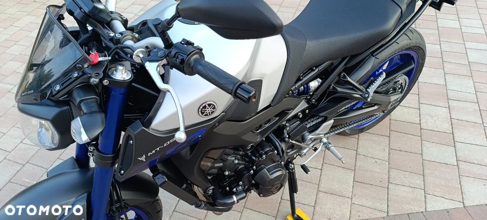 Yamaha MT - 15