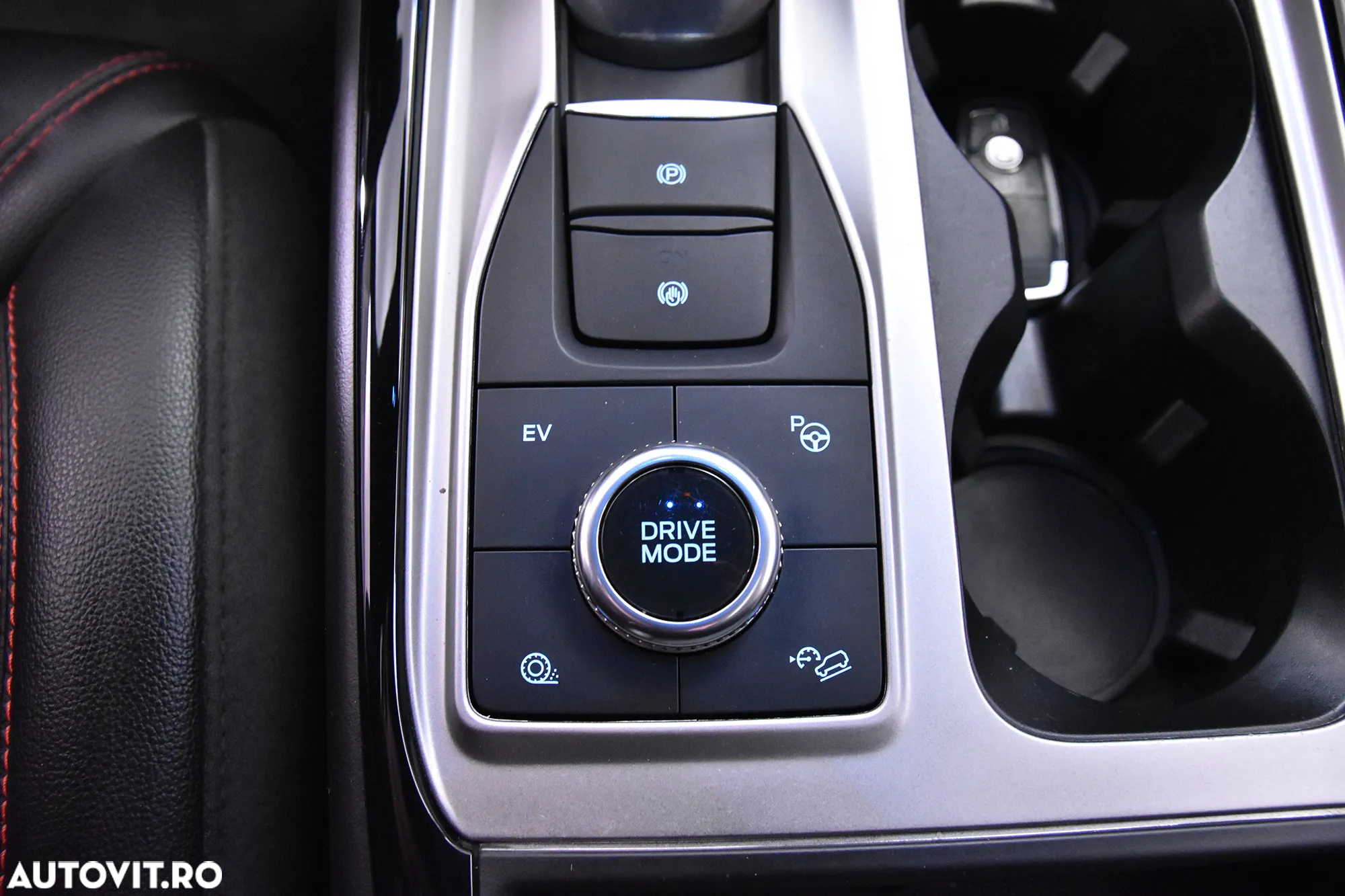Ford Explorer 3.0 PHEV ST-Line - 18