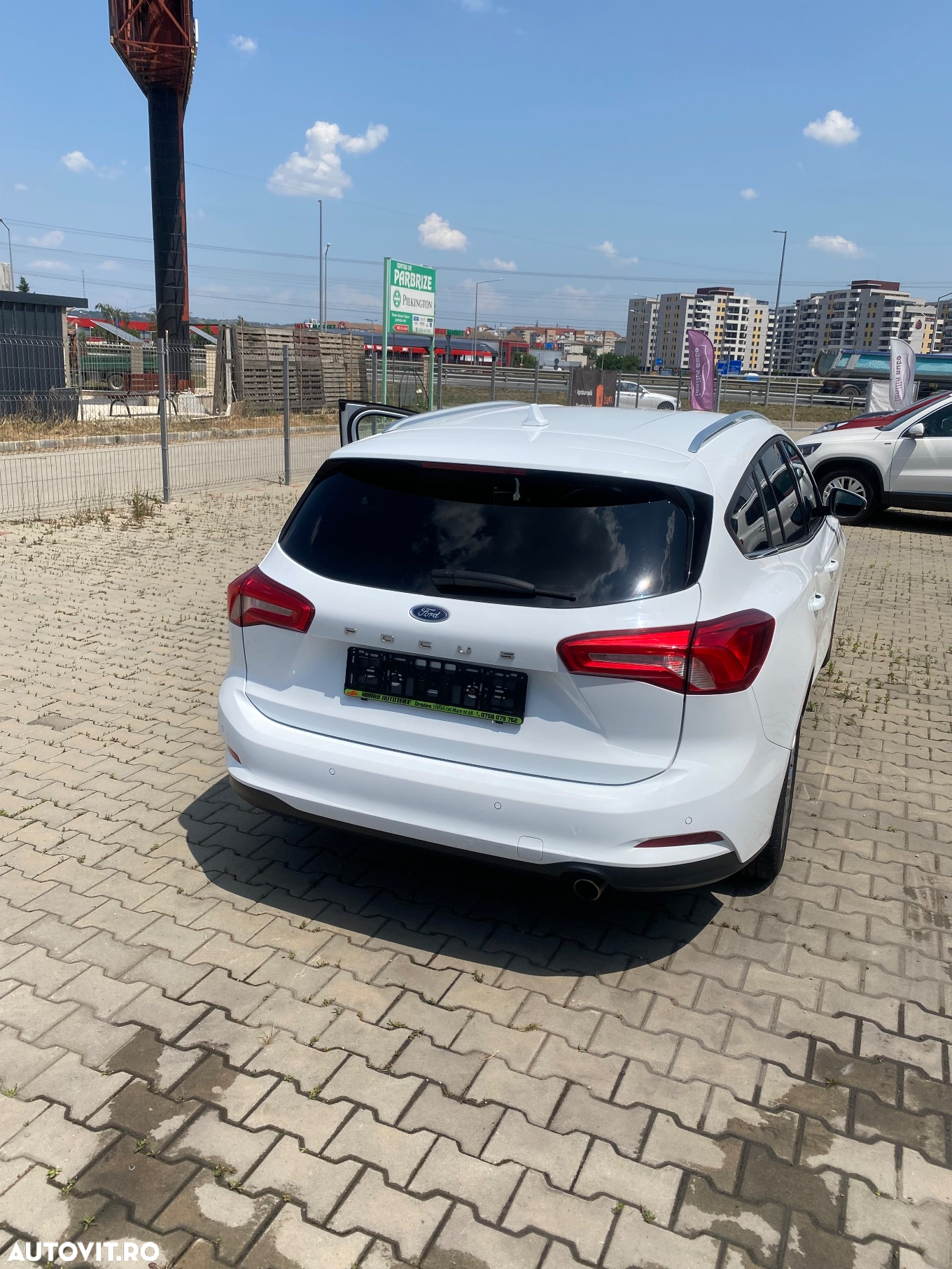 Ford Focus - 10