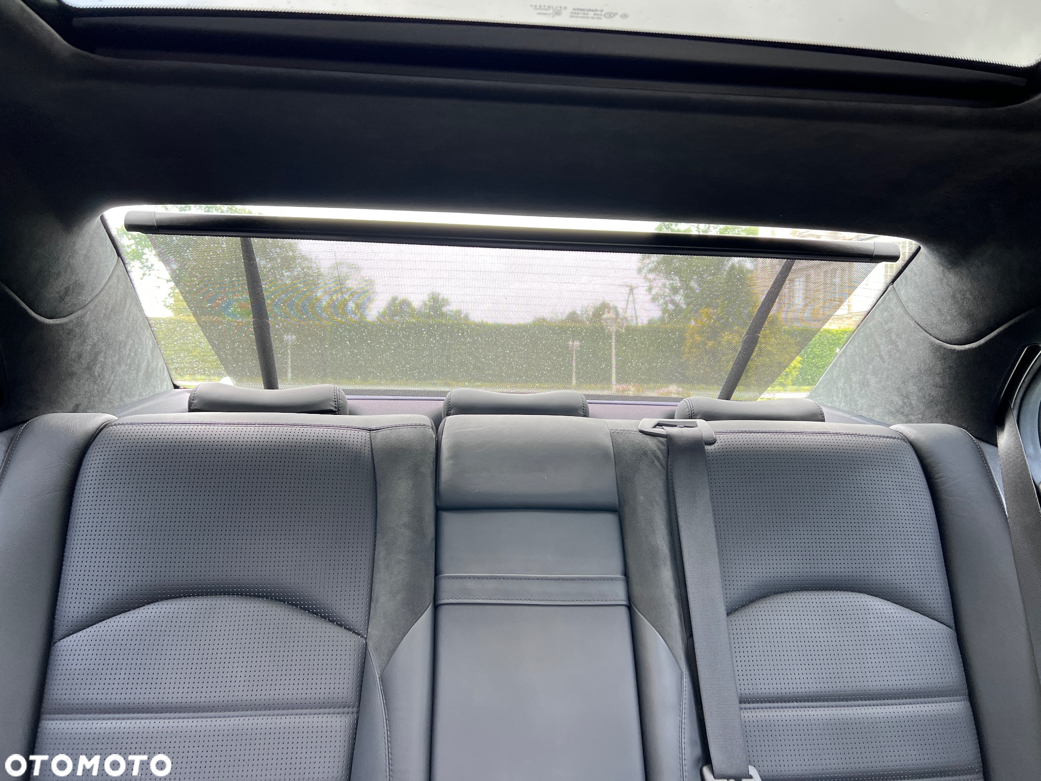 Mercedes-Benz Klasa E 63 AMG 7G-TRONIC - 23