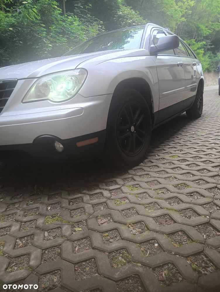 Chrysler Pacifica - 2