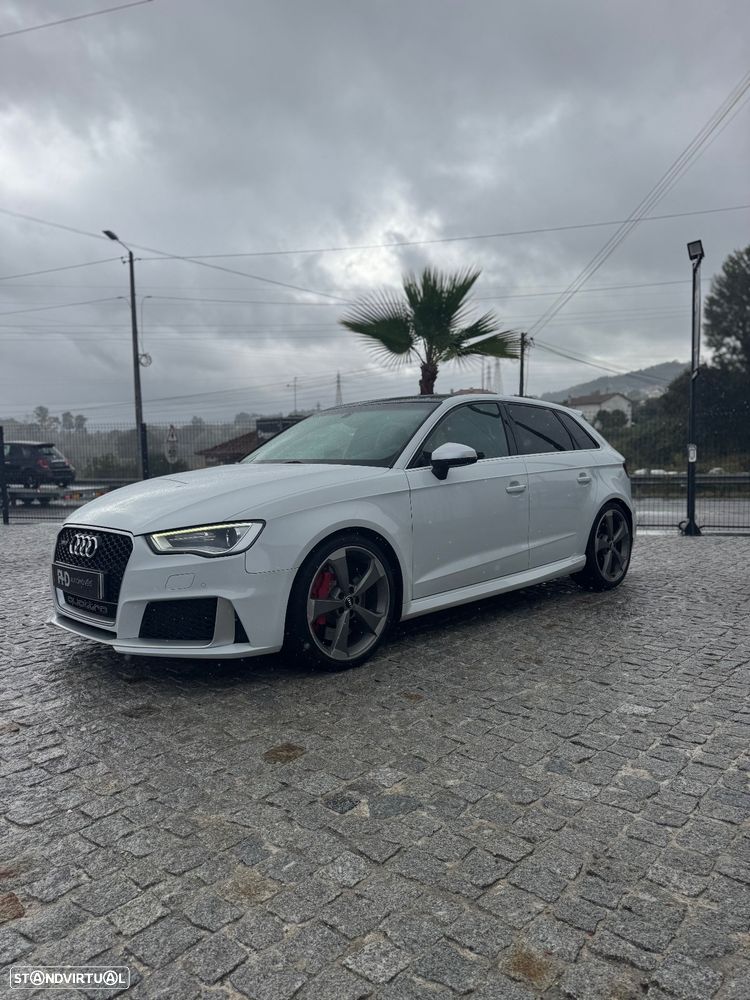 Audi RS3 Sportback 2.5 TFSI quattro S tronic - 3