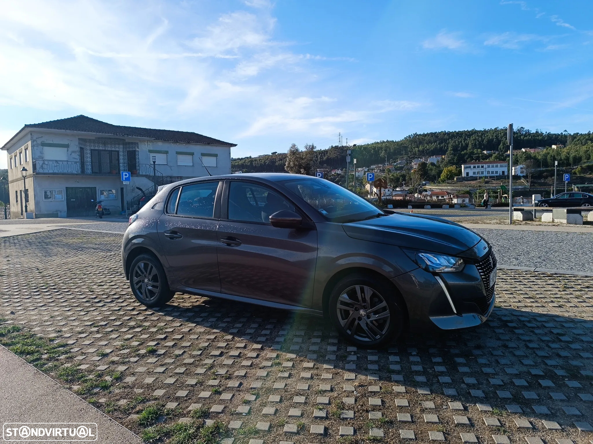 Peugeot 208 1.5 BlueHDi Allure Pack - 4