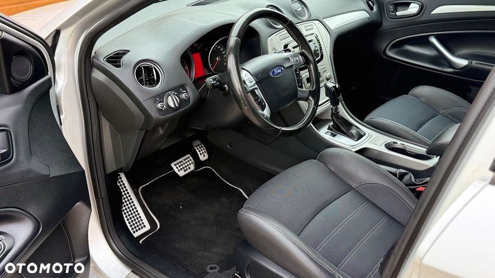 Ford Mondeo - 7