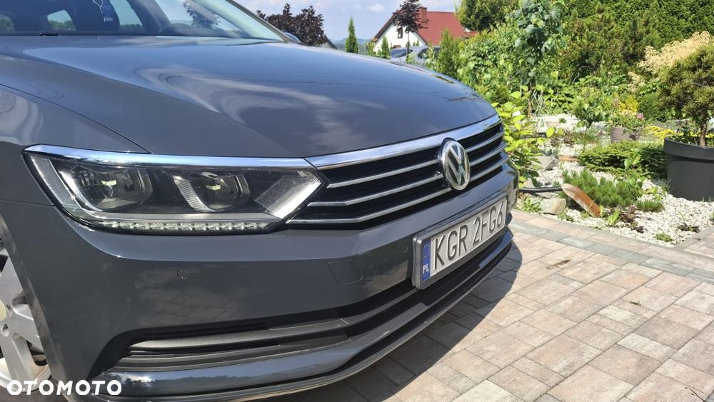 Volkswagen Passat - 5