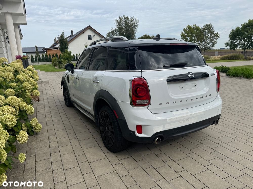 MINI Countryman S ALL4 Classic Trim - 6