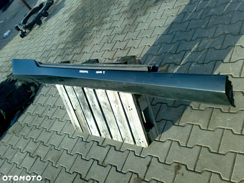 chevrolet camaro v 2009 - 2015 próg listwa nakładka progu prawa bok - 2