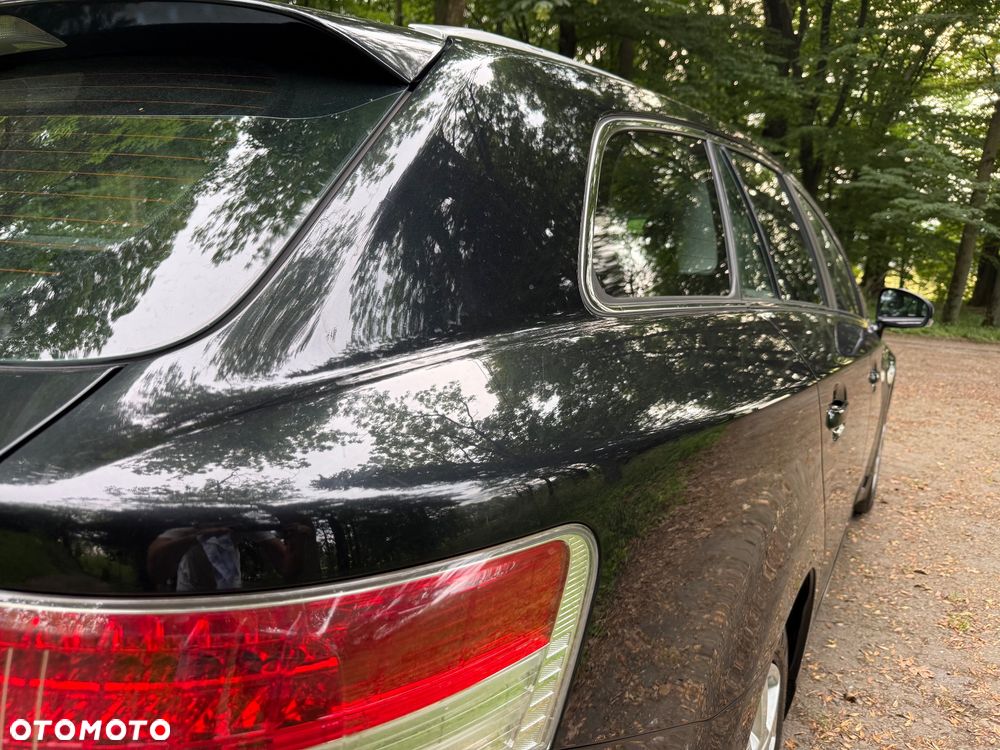 Toyota Avensis 1.8 Life - 21