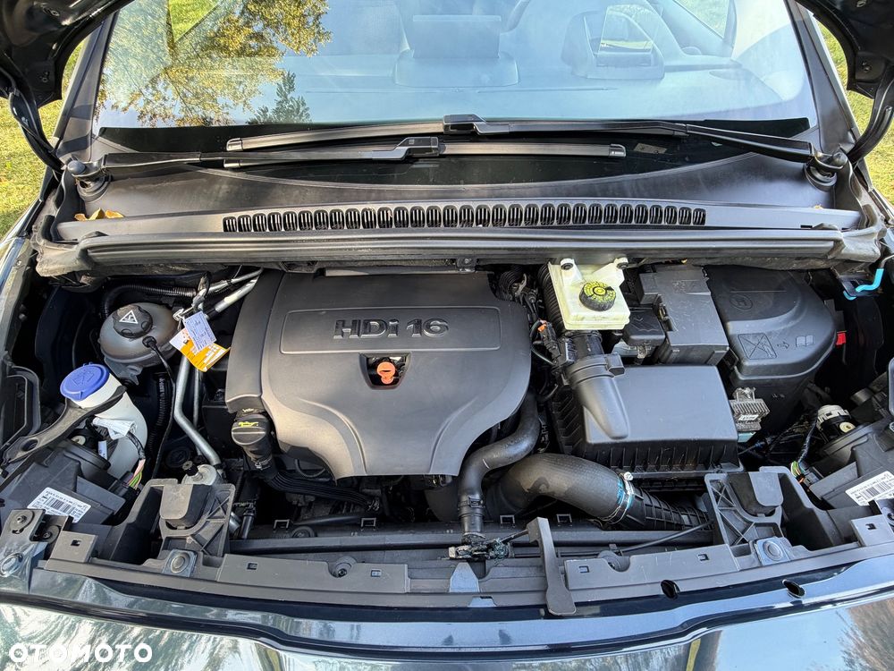 Peugeot 5008 HDI FAP 150 Platinum - 23